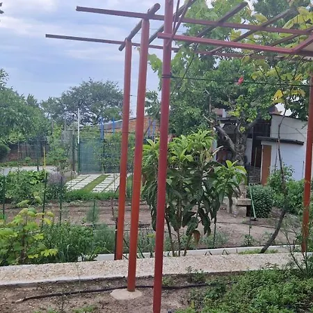 жасмин овчаровски плаж Balchik