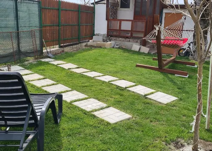 жасмин овчаровски плаж *