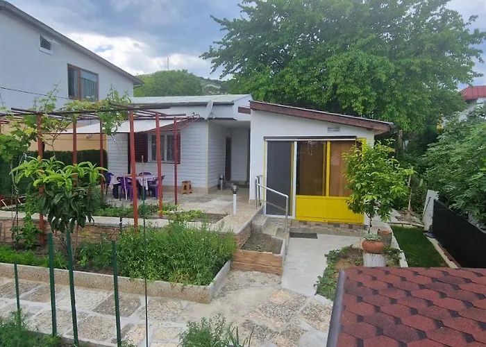 жасмин овчаровски плаж Villa *