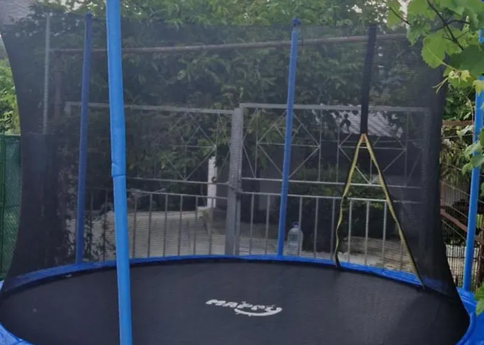 жасмин овчаровски плаж Balchik